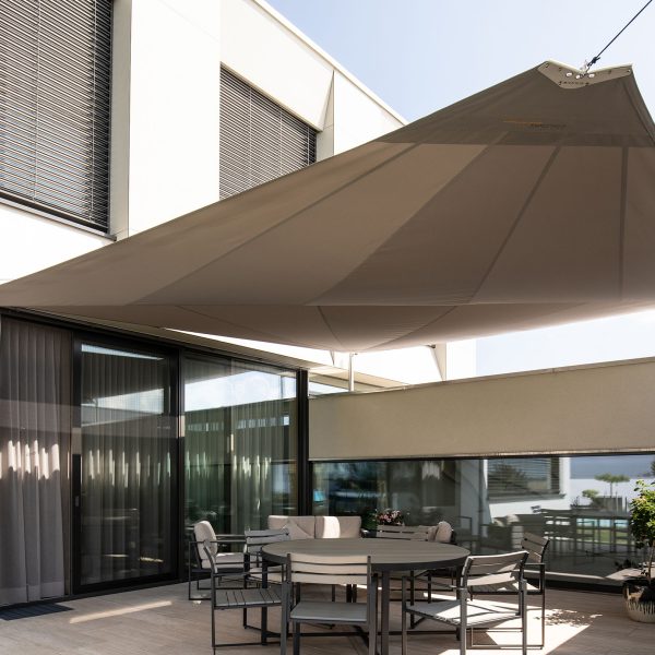 Soliday C Retractable Shade Sail - Image 3